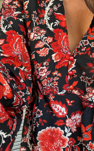 Vestido Indie estampado flores rojas manga evasé y botones